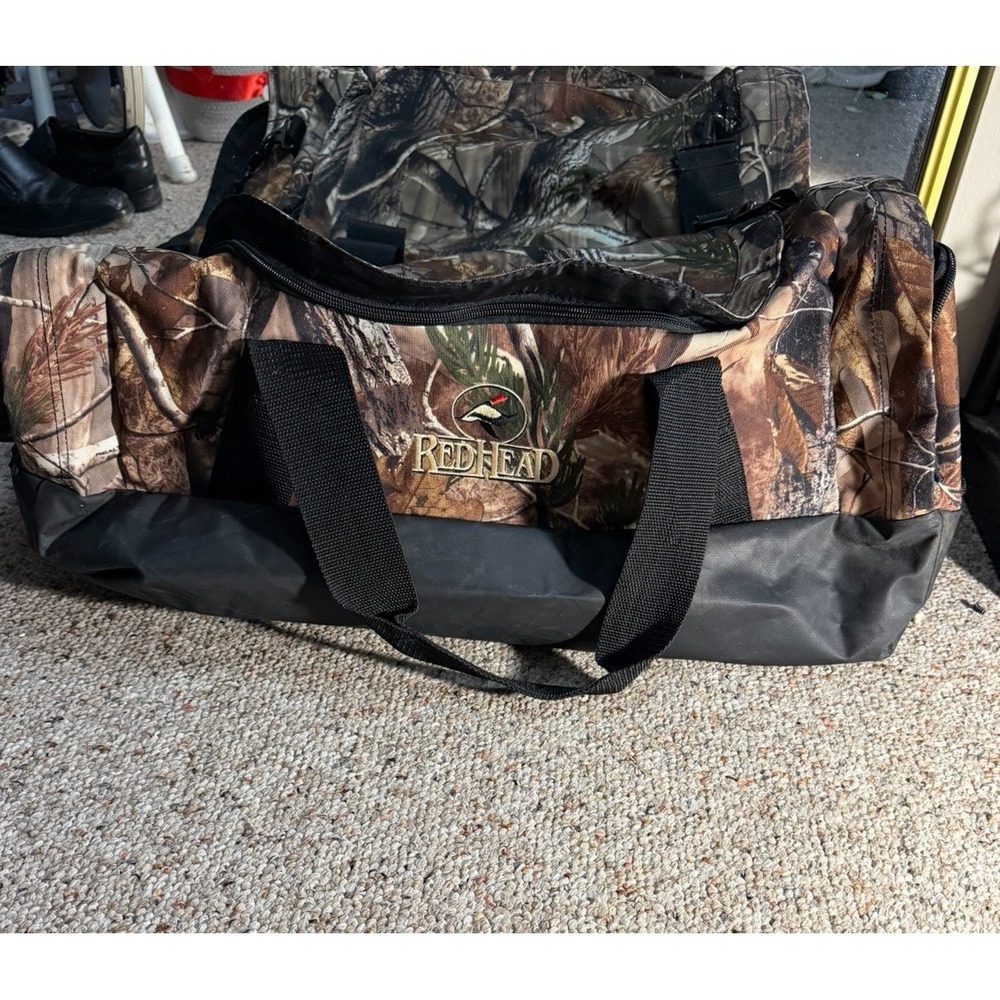 RedHead Camouflage Polyester Duffel / Gym Bag with Zipper Closure, Black Accents